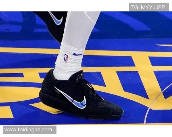 球星穿什么码数的足球鞋最适合他们的表现与舒适度分析